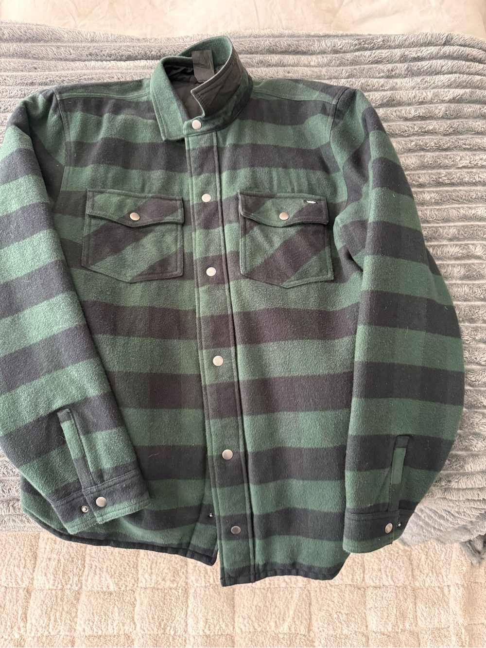 Vans Men’s insulated Coat. XL